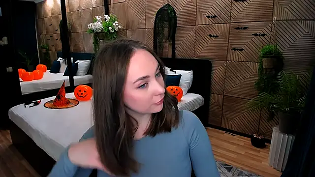 TrueReincarnation online show from October 28, 4:13 pm