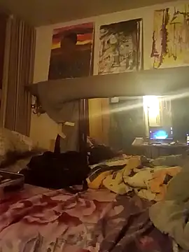 HoneyBdaQueen online show from September 17, 6:22 am