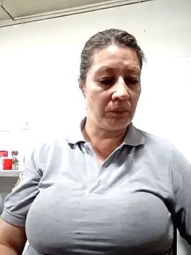carolina linarez69 online show from May 31, 12:05 am