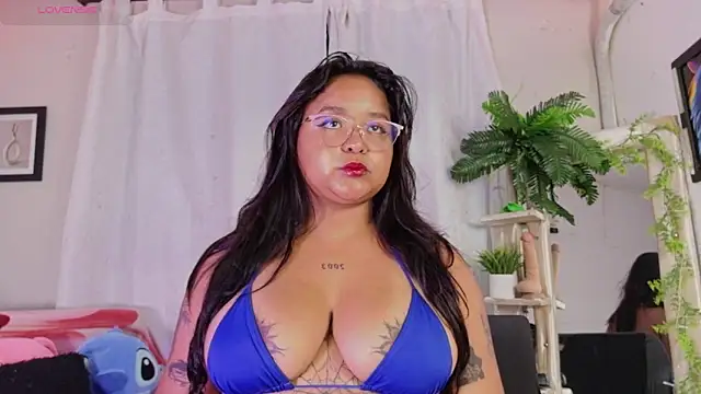 alaia 03 online show from June 5, 4:27 am