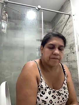 siri duque online show from October 1, 1:54 am