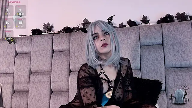 Alice noir online show from November 18, 11:15 pm