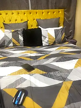 BeautyAuroa online show from November 5, 6:57 pm