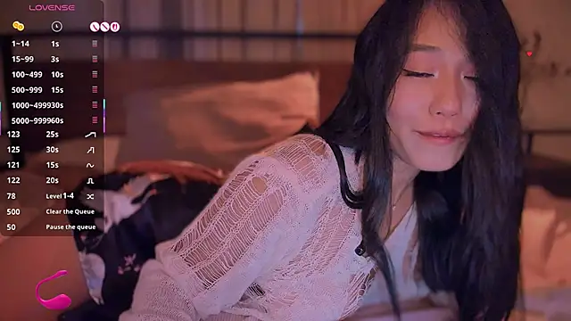 Snapshot of kimmy_chi_ chatting on October 6, 5:51 pm kimmy chi  online show from October 6, 5:51 pm