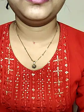 Hot Pooja007 online show from February 15, 7:11 am