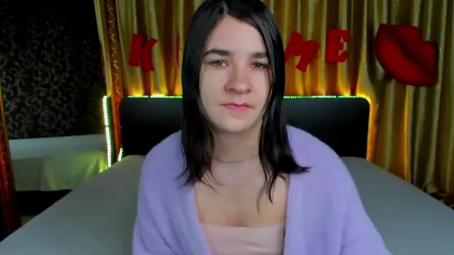  Polly Love  online show from February 16, 7:08 am