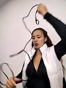 SAMANTHA-16  online show from January 15, 12:11 pm