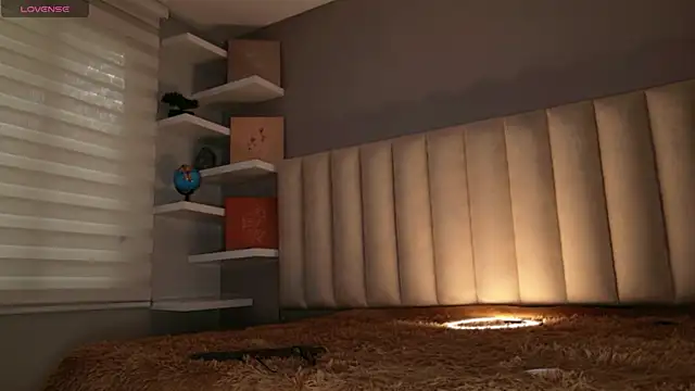 Megan mooree  online show from January 16, 12:45 pm