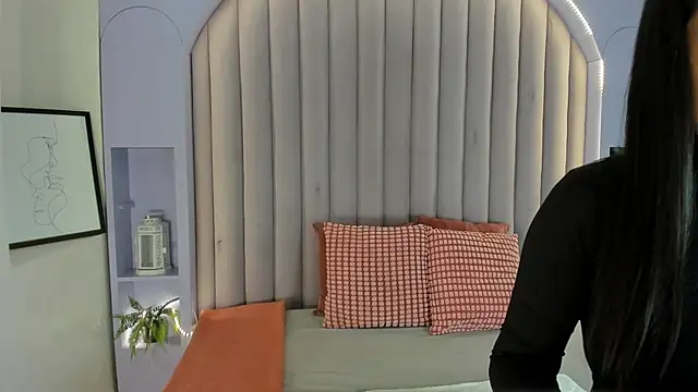 JaylaScott   online show from November 22, 11:46 am