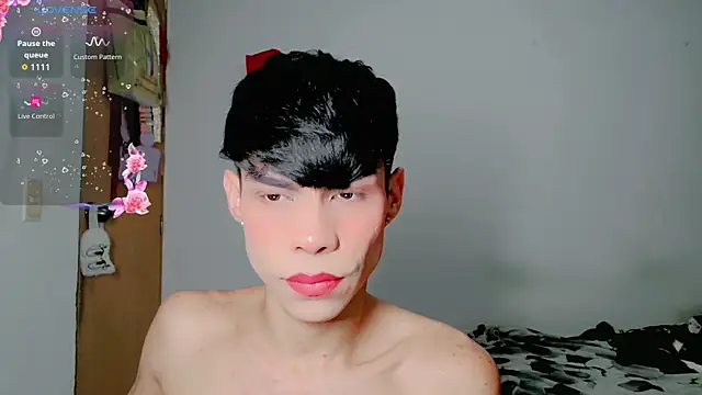 femboykeene online show from October 2, 12:15 am