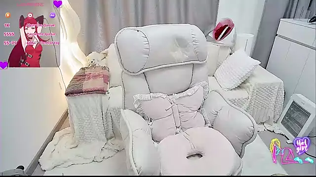 Feifei-cn online show from March 26, 7:10 am