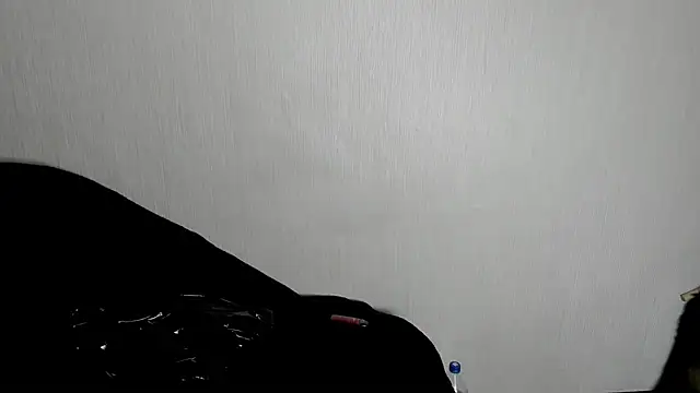 Snapshot of Reed_Fox chatting on September 11, 11:05 pm Reed Fox online show from September 11, 11:05 pm