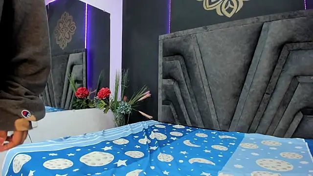 stefany bro online show from September 27, 11:39 am