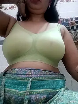 cute-mahek online show from October 13, 8:28 am