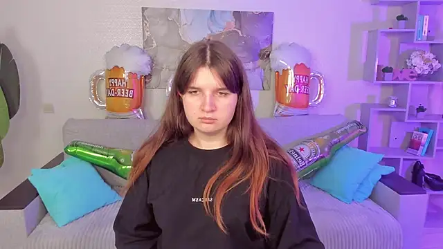 BonneyLove online show from October 3, 10:04 pm