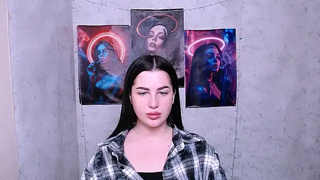 DivaKaily  online show from November 3, 7:29 pm