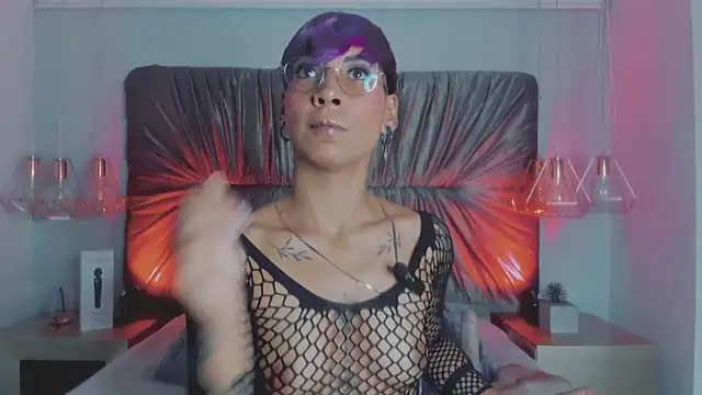 MiaMorgan  online show from September 27, 2:02 pm