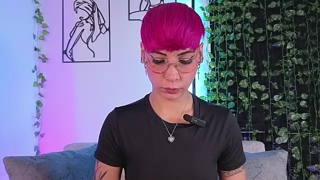 MiaMorgan  online show from February 13, 2:51 pm