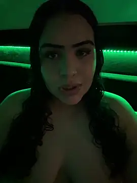 iTrapXXX online show from March 27, 1:51 am