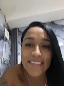 KatalinnaBrown online show from February 5, 11:57 am