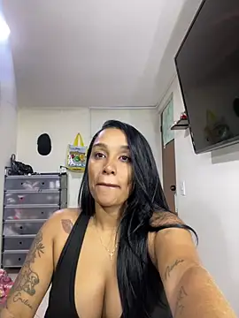 KatalinnaBrown online show from July 2, 2:12 pm