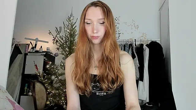 LisaIcon online show from January 13, 9:41 pm