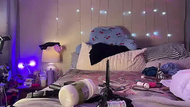 Dani Dragon69 online show from February 1, 9:24 pm