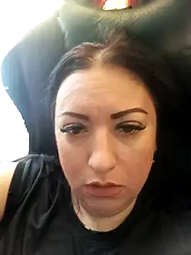 Veronica-Celie online show from February 15, 12:15 pm