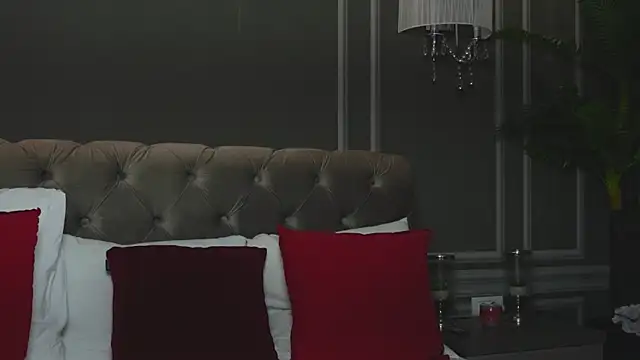 AnnieStylesx online show from November 13, 6:01 am