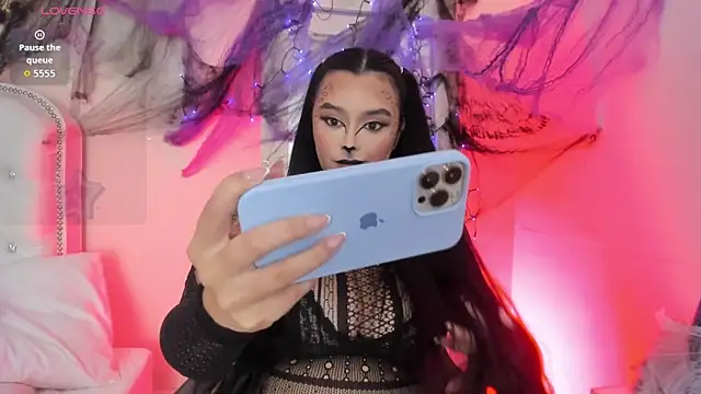 Cristal Cutte online show from October 31, 12:53 pm