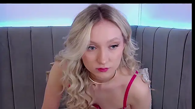 MiaNixan online show from November 22, 4:59 am