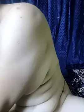 kaveerpooja947 online show from October 26, 6:36 pm