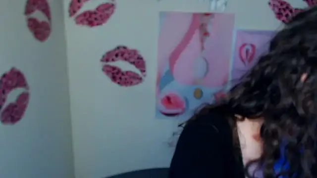  SusieSu  online show from January 19, 7:37 am