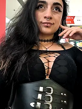 Lila Desiree online show from September 9, 10:09 pm