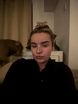 Snapshot of maisiesmithx chatting on October 26, 10:27 pm maisiesmithx online show from October 26, 10:27 pm