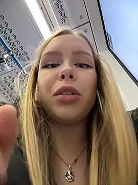 Liza risky online show from November 28, 1:14 pm