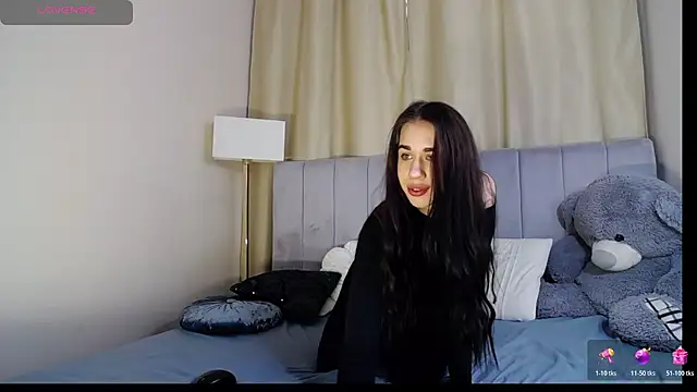 Erikka   online show from April 16, 7:08 am