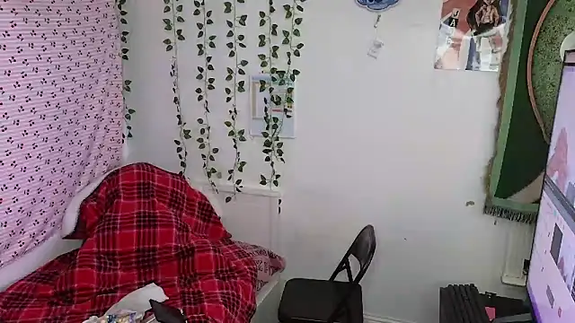 AliceXXXMadness online show from January 16, 9:22 pm