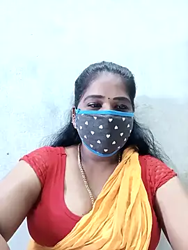 Snapshot of MaaliiiPonuTamil chatting on October 23, 1:11 am MaaliiiPonuTamil online show from October 23, 1:11 am