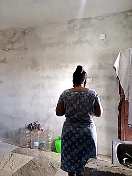 MaaliiiPonuTamil online show from December 2, 4:58 am