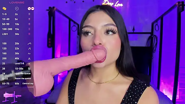 elizabethcooper online show from October 28, 12:38 am