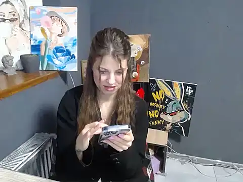 felicity gold online show from April 2, 6:22 am