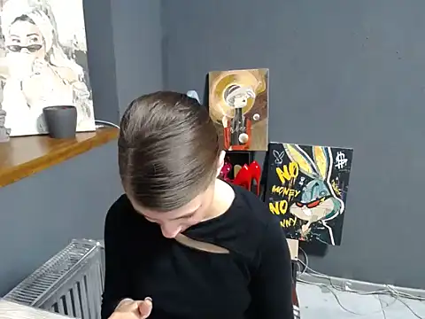 felicity gold online show from February 5, 7:33 am