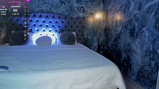 Belliinda 21 online show from December 19, 7:06 pm