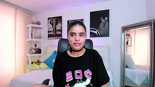 lissbrown online show from January 16, 8:05 pm