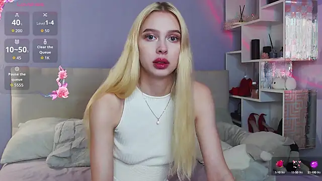 White Lioness online show from September 15, 4:47 pm