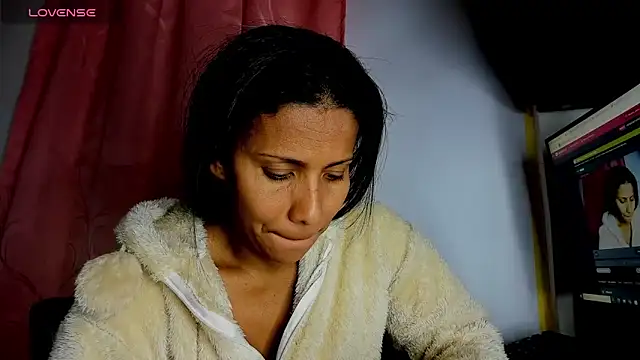 Nenita Hot  online show from September 10, 3:39 am