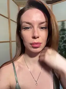 the perfectgirl online show from December 17, 8:24 pm