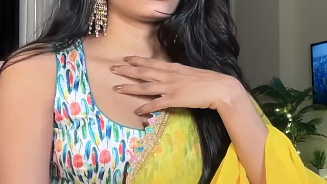 Snapshot of sexy_m23 chatting on October 4, 5:57 am sexy m23 online show from October 4, 5:57 am