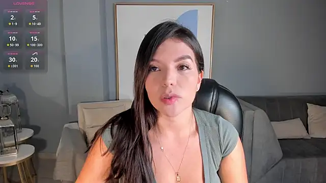 ValeriaRoldanX online show from March 1, 5:12 pm